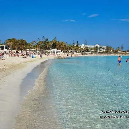 Sea Breeze Appartamento *